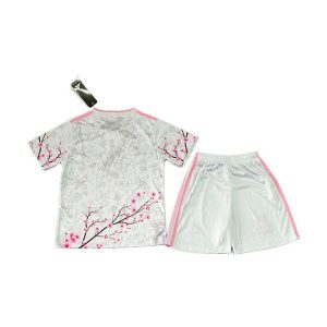 japan barn spesialutgave drakt sett hvit rosa bla owl 2025-2026