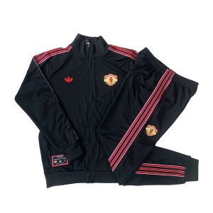 manchester united jakke barn svart rod 3 stripete 2025-2026