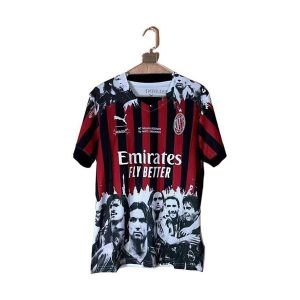 ac milan retro spesialutgave drakt rod svart stripete 2022-2023