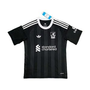 liverpool drakt keeper svart stripete 2025-2026