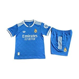 real madrid barn drakt sett tredje spillerversjon 2025-2026