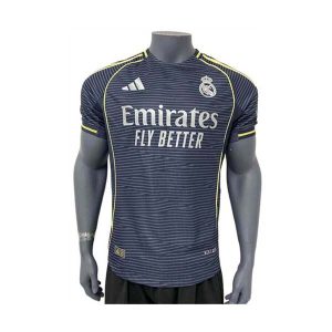 real madrid drakt borte spillerversjon 2025-2026