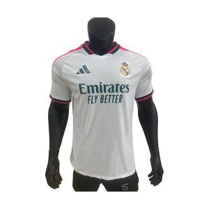 real madrid drakt spesialutgave spillerversjon hvit rosa 2025-2026