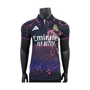 real madrid drakt spesialutgave spillerversjon lilla mork bla 2025-2026