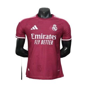 real madrid drakt spesialutgave spillerversjon rod hvit 2026-2027