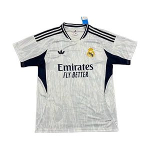 real madrid drakt spesialutgave hvit shamrock 2025-2026