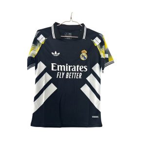 real madrid drakt spesialutgave svart hvit stripete 2026-2027