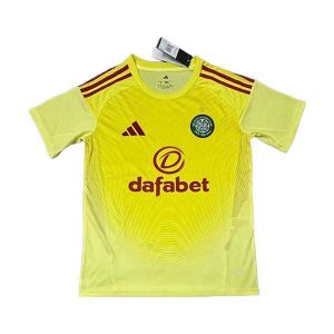 celtic drakt keeper gul rod 2025-2026